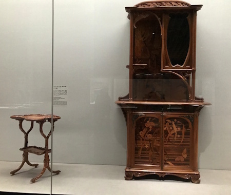 Galle_Furniture.jpg